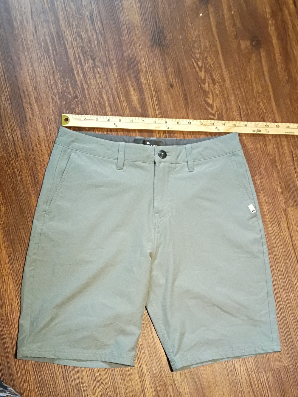 Quick Silver Union Amphibian Hybrid Shorts Size 30 Coastal Surf Board Coastal